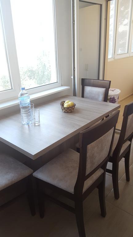 Modern Home Apartment Airport 소피아 외부 사진